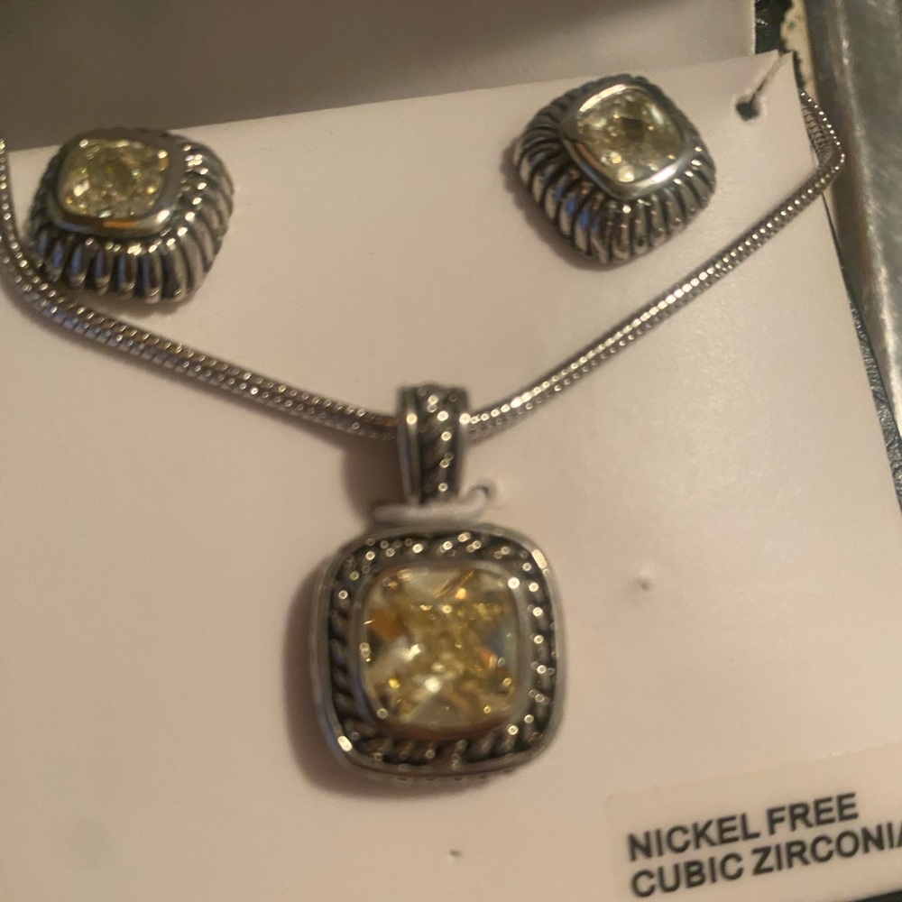 Silver Cubic Zirconia Jewelry Set